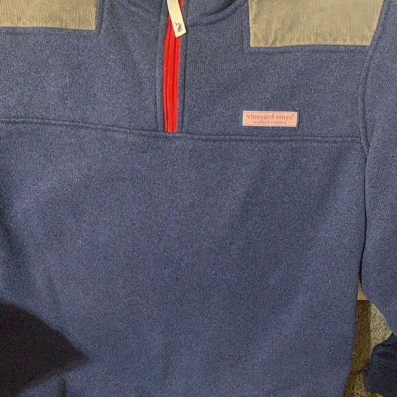 Vineyard Vines Pullover - Picture 2 of 4